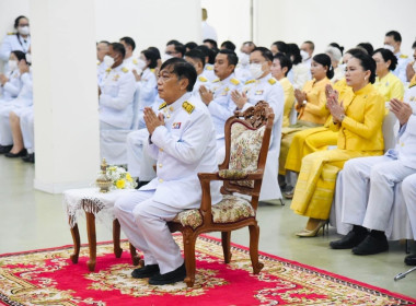 ร่วมพิธีสวดพระพุทธมนต์ และพิธีทำบุญตักบาตรถวายพระราชกุศล ... พารามิเตอร์รูปภาพ 2